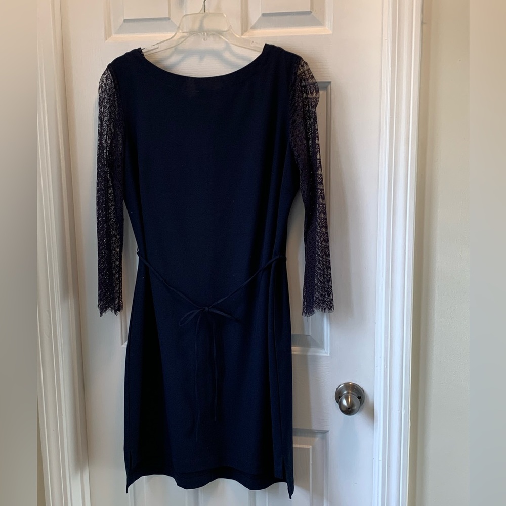 Women’s Merona Navy blue knee length dress with lace 3/4 sleeves. Size XL $25